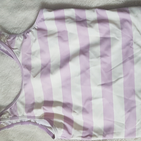 Girls swim tank - Picture 1 of 3